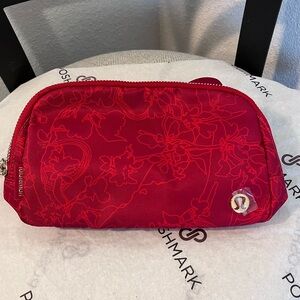 LULULEMON NWT AUTHENTIC LUNAR NEW YEAR EVERYWHERE RED MULTI/DARK RED CROSSBODY